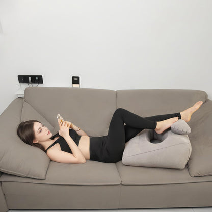 Dynamic Elevation Wedge: Portable Inflatable Pillow for Customizable Intimate Support and Therapeutic Leg/Circulation Relief